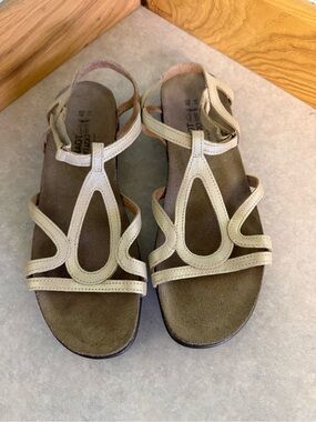 NAOT Leather Strappy Sandals Size 40 US 9 Made in Israel Comfort